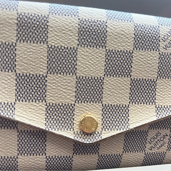 Louis Vuitton Damier Azur Sarah Envelope Style Large Wallet / Clutch - Picture 4 of 10